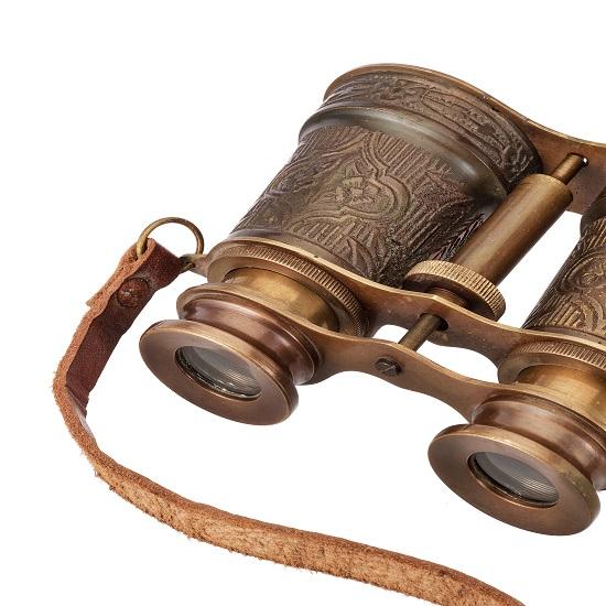 Elegance Handcrafted Leather Belt with Brass Binocular A Timeless 10.16 Cm