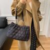 Trendy Lightweight Plaid Shoulder Tote Bag For Women Versatile For Daily Outfits
