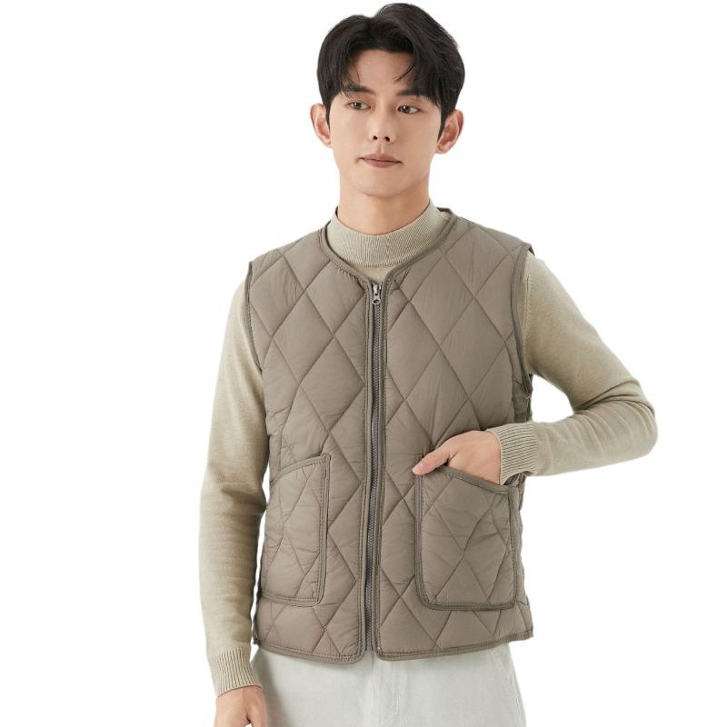 Men's new autumn and winter velvet warm zipper enlarged vest outer pocket men's rhombus short vest