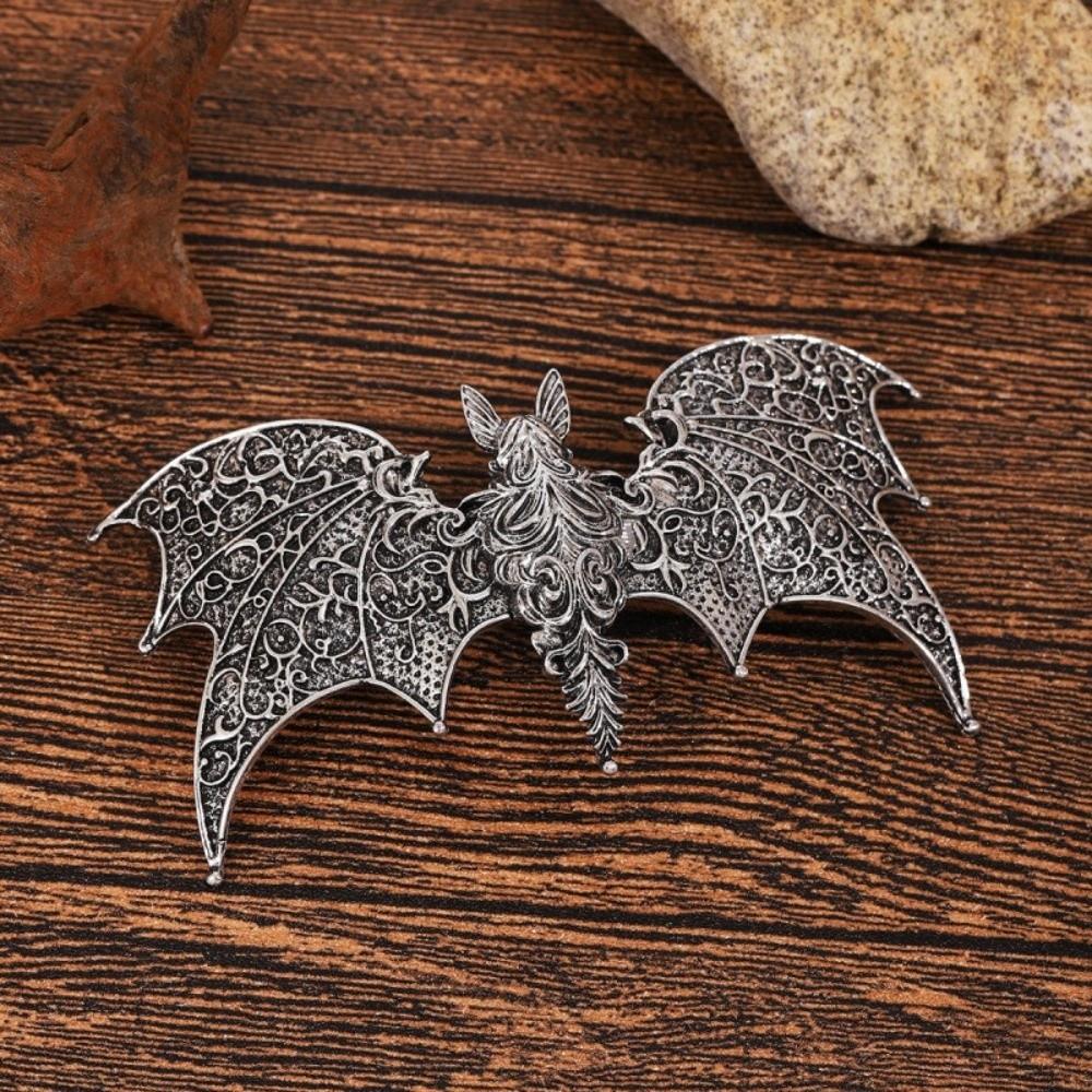 Hollow Pattern Bat Spring Clip Gothic Style Hairpin Fashion Halloween Hair Clip Mother's Day