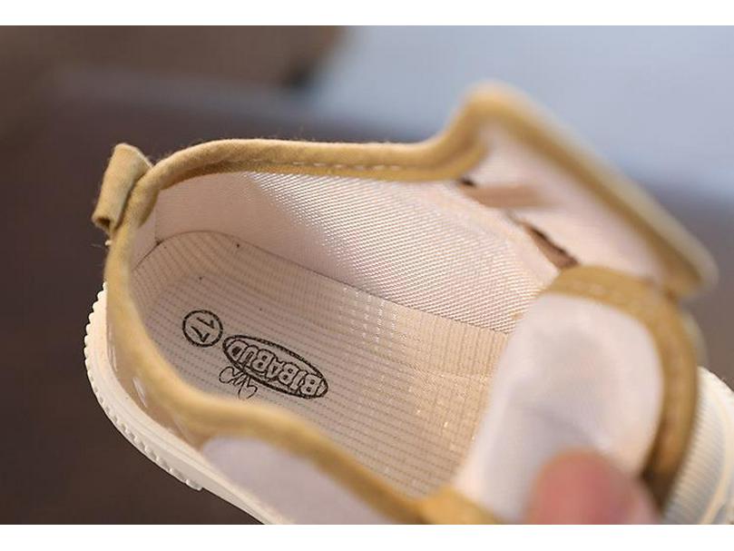 Toddler Breathable Canvas Shoes - Spring & Autumn Baby Walking Shoes, Non-Slip Skate Shoes for Boys & Girls, Casual Kids' Single Shoes.