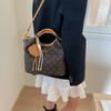 Tote Bag Women's New Fashion Versatile Niche Design Bag Premium Portable Shoulder Messenger Bag
