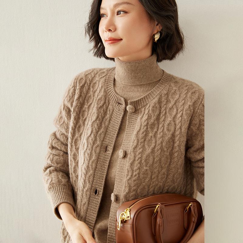 

Женский кардиган свитер из тяжелого кашемира в корейском стиле с круглым вырезом M (suitable for 85-110 jin)