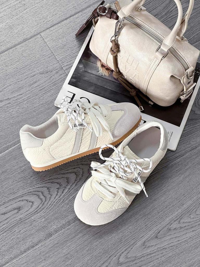 Leather German training shoes women's 2025 spring new flat-bottomed casual board shoes sports shoes versatile soft-soled comfortable little white sh