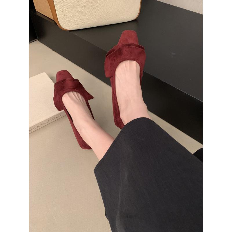 Ladyshoes 2025 New Korean Version of Spring and Autumn Versatile Square Head Soft-soled Flat Shoes Women's Suede Shallow Mouth One-pedal Single Shoes