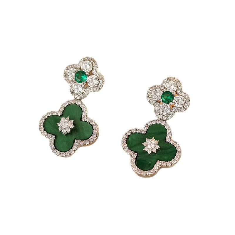 Exquisite Four-Leaf Zircon Flower Earrings - Light Luxury, High-End Versatile Studs for a Fashionable, Elegant Look