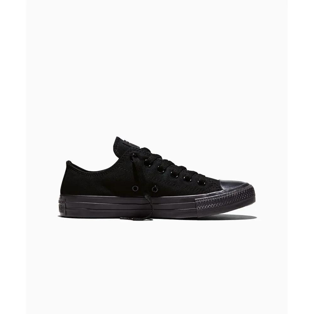 Converse Chuck Taylor All Star Classic Black Monochrome M5039C
