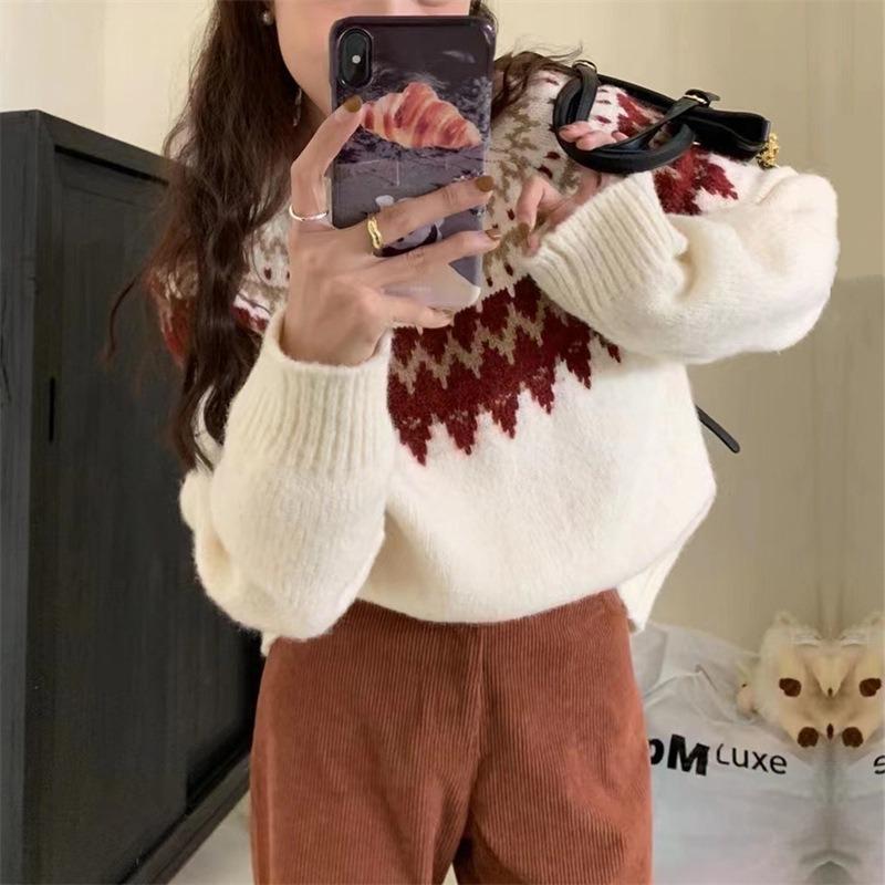 Gentle wind pullover sweater women's loose autumn and winter wear autumn and winter new retro knitted crew neck top