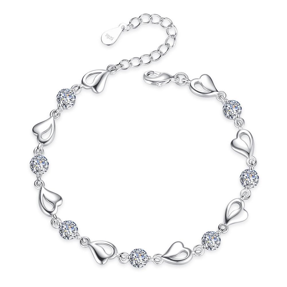 Elegant Starry Heart Women's Bracelet - Luxury Chain for Best Friends