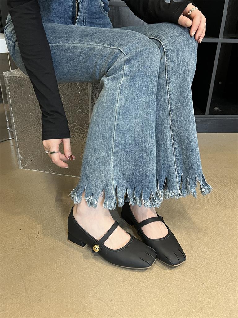 Square head Mary Jane shoes women's shoes thick heel with skirt temperament single shoes