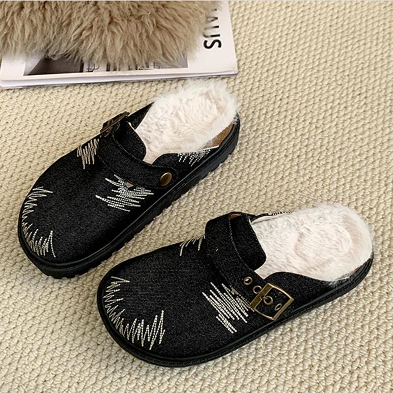 Módní zimní dámské pantofle Platformové dřeváky Venkovní teplé plyšové nazouváky Design spony Pantofle Pohodlné kožešinové Ležérní domácí obuv 35-40
