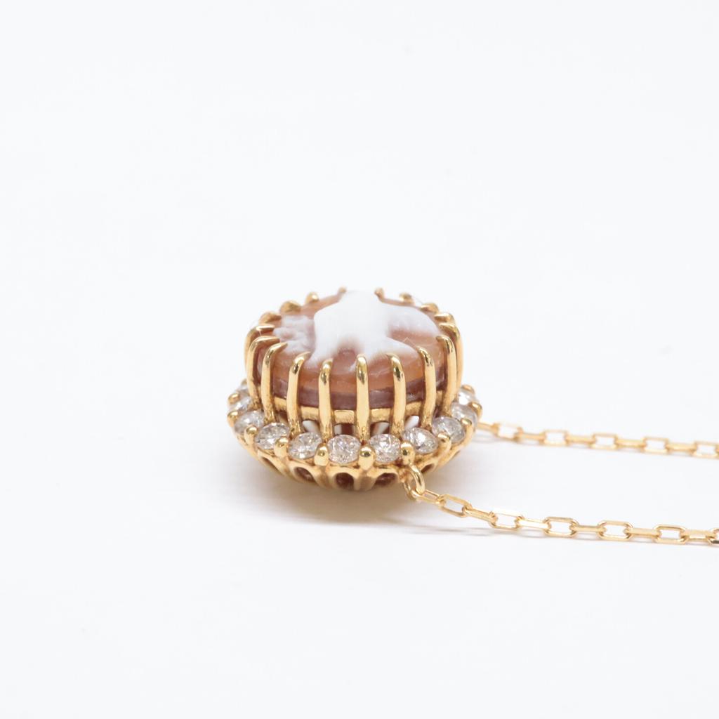 PARCELLE JEWELRY [Excellent Condition] 750 D0.25 Cameo Swallow Diamond Pendant Necklace Yellow GoldUsed