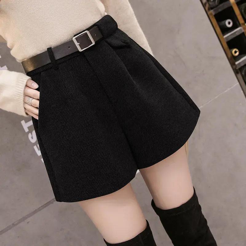 2026 New Women's Woolen Shorts A-line Loose High-Waisted Casual Thick Boots Pants for Autumn Winter Comfortable Bootcut Black
