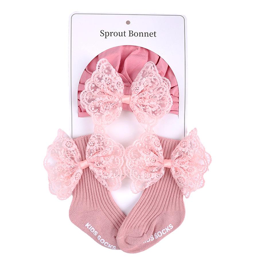 Pure Cotton Baby Girl Hat & Sock Set - Breathable Lace Trim with Bow, Perfect for Spring & Autumn. Super Cute!