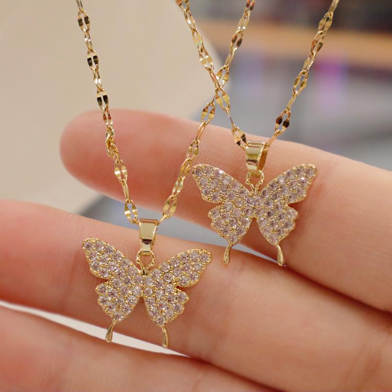 

New European and American Fashion Women s Cool Style Hip-hop Light Luxury Bow Pendant Necklace 40CM