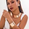Übertriebenes Breites Glattes Metall-Halsketten-/Ohrring-/Armband-Set für Damen Trendiger Afrikanischer Kragen Mode Schmuck Zubehör
