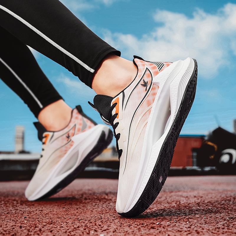 Fashion Men's Breathable Mesh Sports Shoes Summer Non-slip Soft-sole Outdoor Casual Running Shoes Student Light Sneakers Walking Shoes