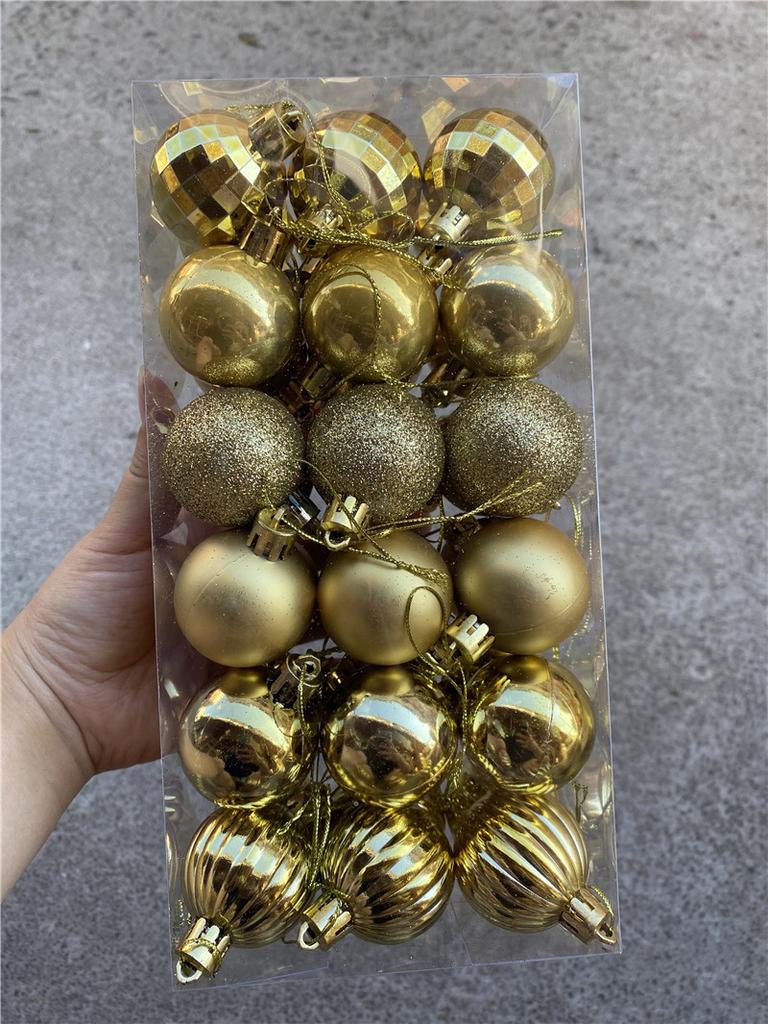 4CM Weihnachtskugel-Geschenkbox Set Erhältlich Leichtgewichtige Feiertags-Weihnachtsbaum-Schmuckdekorationen Weihnachtsdekorationen 36 Stück/Karton