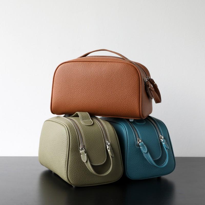 Genuine Leather Makeup Bag Women Portable Travel Toiletry Case Minimalist Chic Design With Chain Strap