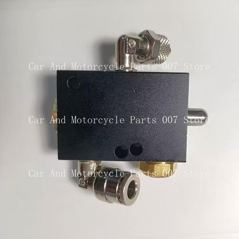 

For Besbart Tire Cutting Machine Accessories MS6365 Tire Breaking Machine Bird Head Vertical Air Lock Lock Switch Control Valve