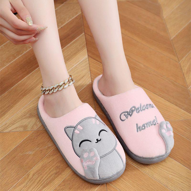 Women's Cozy Cartoon Cat Slippers - Cute Warm Indoor Cotton Slippers for Autumn/Winter