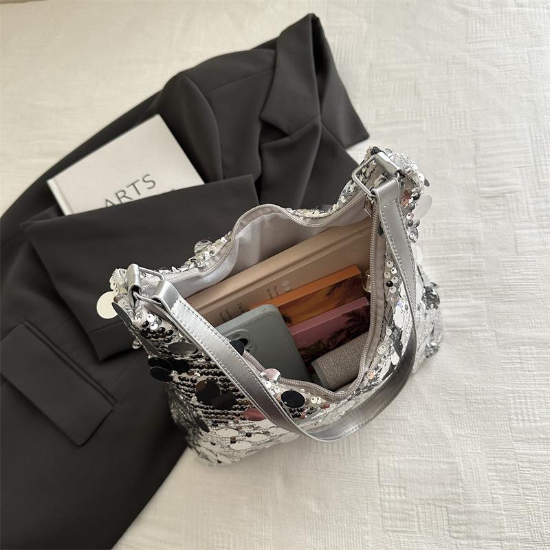 Autumn and Winter Super Fire Niche Sequined Bag Women's 2025 New Versatile Shoulder Underarm Bag Fashionable Tote Bag