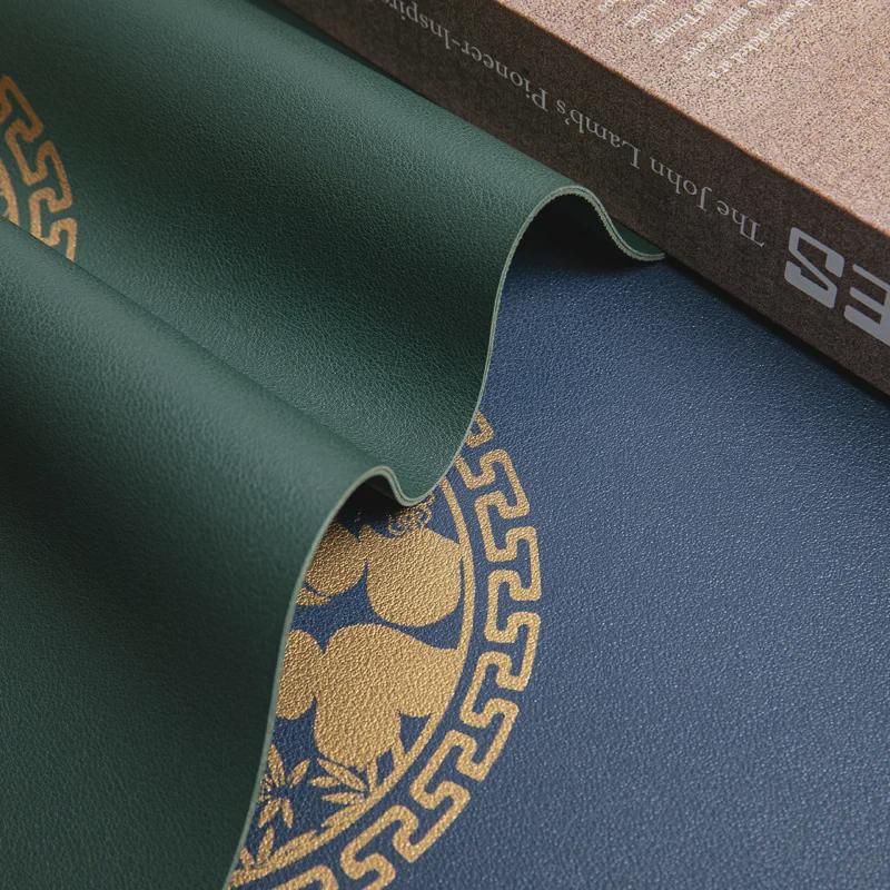 Platzsets aus Leder im nordischen Stil in Fächerform - Wasserdichte und isolierte Tischsets zum Essen.