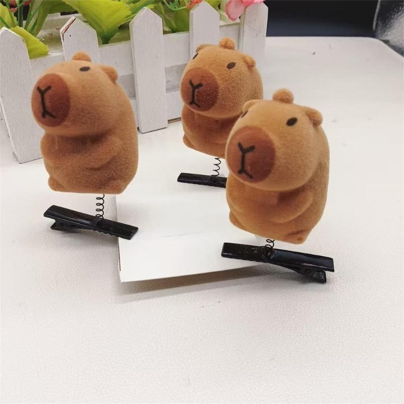 Pack of 5 Cartoon Capybara Hair Clip Plush Hairpins Fashionable Hair Ornament Suitable for Students and Youthful Women