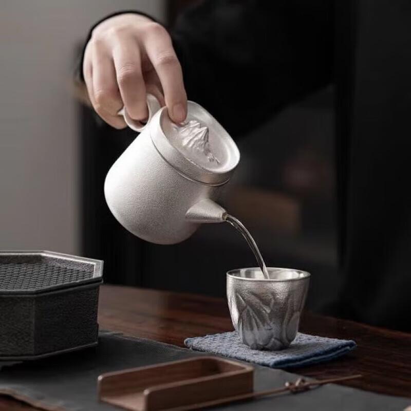 Zhe Jue Qi Jinshan Yinshan Silver-Plated Ceramic Tea Set