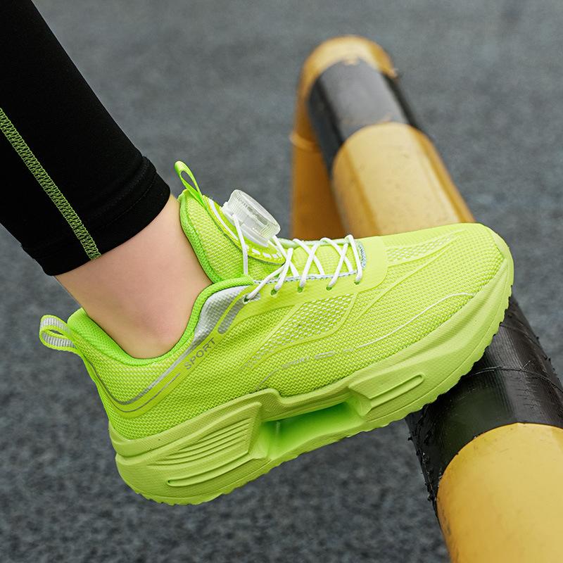 Boys' rotating buckle sneakers 2025 new summer children's and adolescents' running shock-absorbing mesh breathable running shoes
