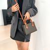 Fashionable Vintage Quilted Pu Leather Handheld Bag For Women Winter Street Style