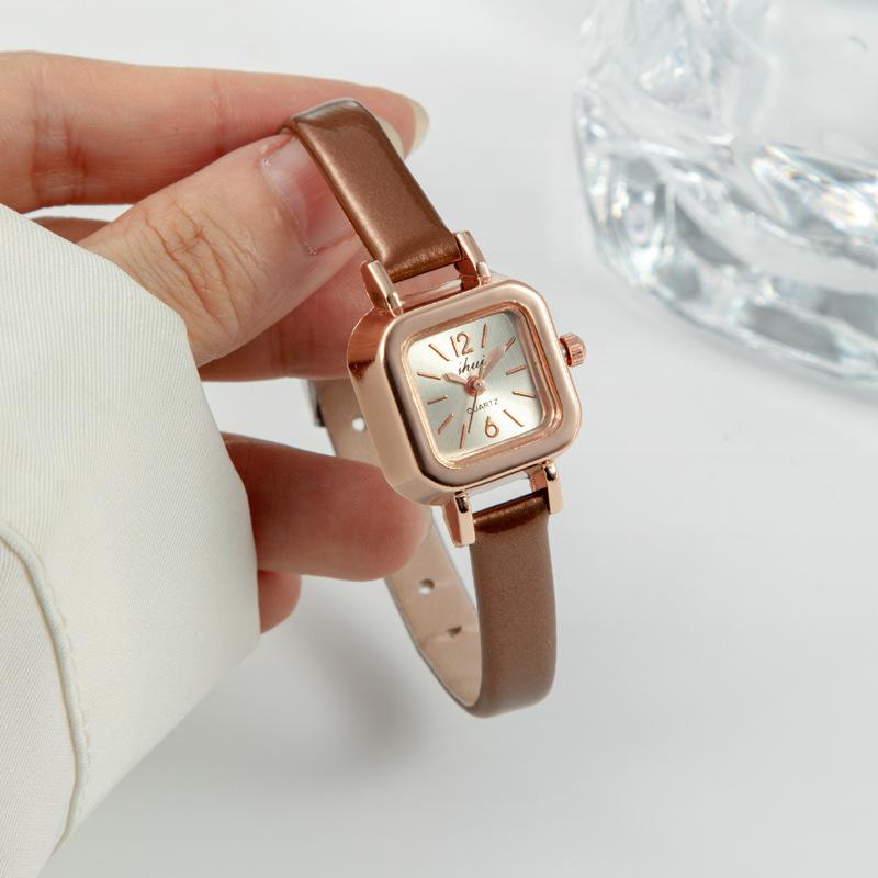 Ladies Watch Light Luxury Fine Belt Small Square Watch Literary And Retro Temperament Women'S Watch High Value Quartz Watch Girl