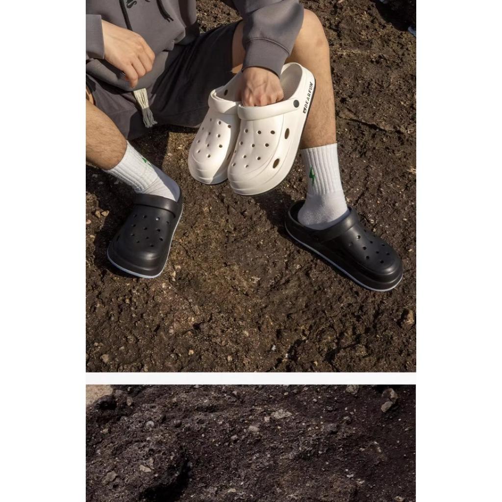 Sandalen - Leichte Sommer-Strand-Slipper mit dicker, gepolsterter Sohle, weicher runder Zehenpartie und minimalistischem Design für den Innen-/Außenbereich