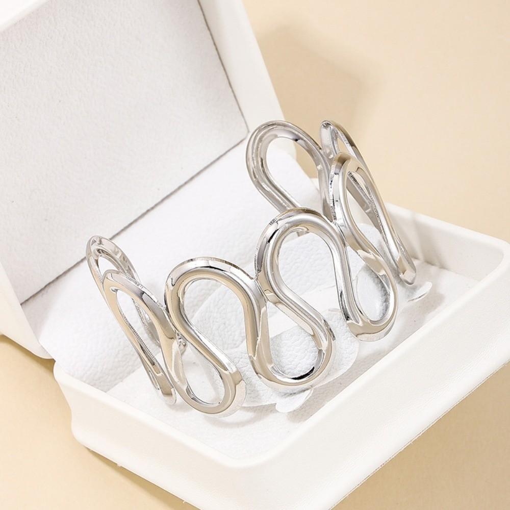 S/Round Shape Irregular Wide Bracelet Wave Opening Retro Hand Ring Zinc Zinc Alloy Wide Opening Bangle Gift