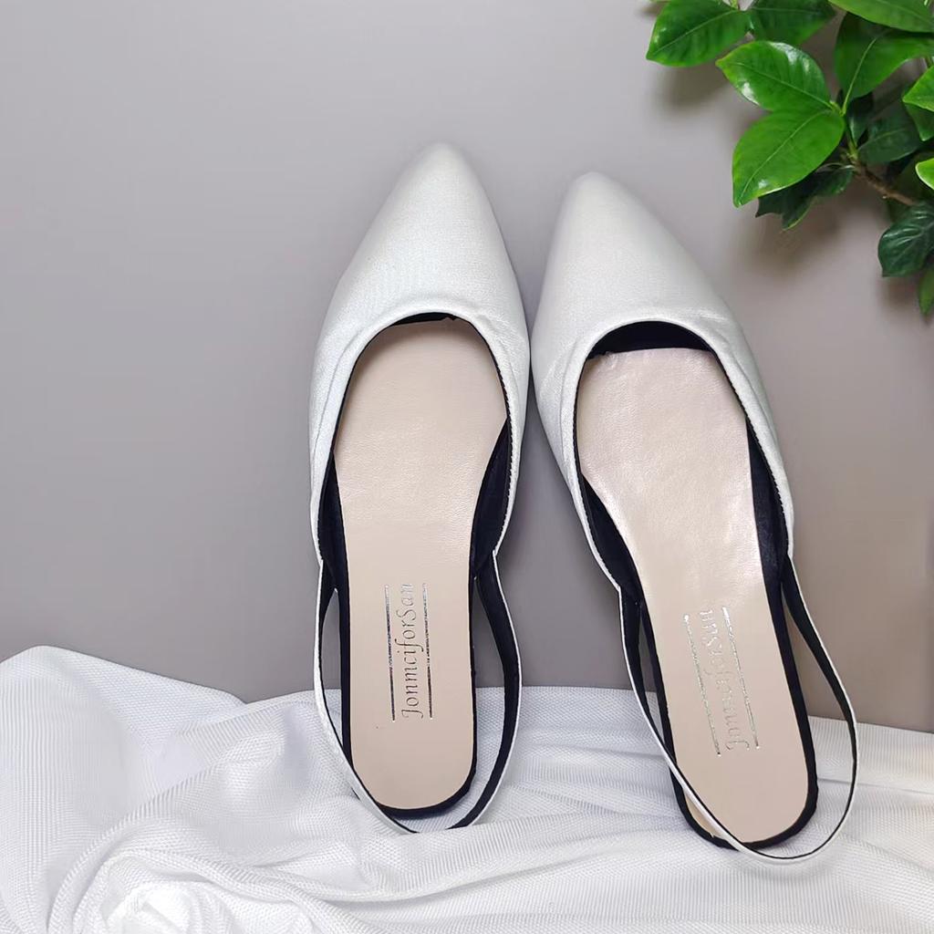 Fashion Women's Spring and Summer Solid Color Closed Toe Shallow Shoes Vintage All Match Casual Shoes Vacation Clothing