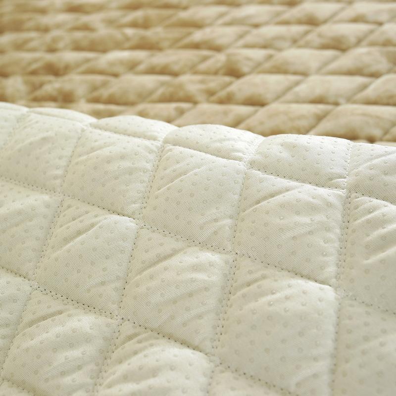 European Style Autumn and Winter Sofa Cushions for All Seasons, Fabric Non-slip Cushions, Diamond Velvet Sofa Covers for All Seasons