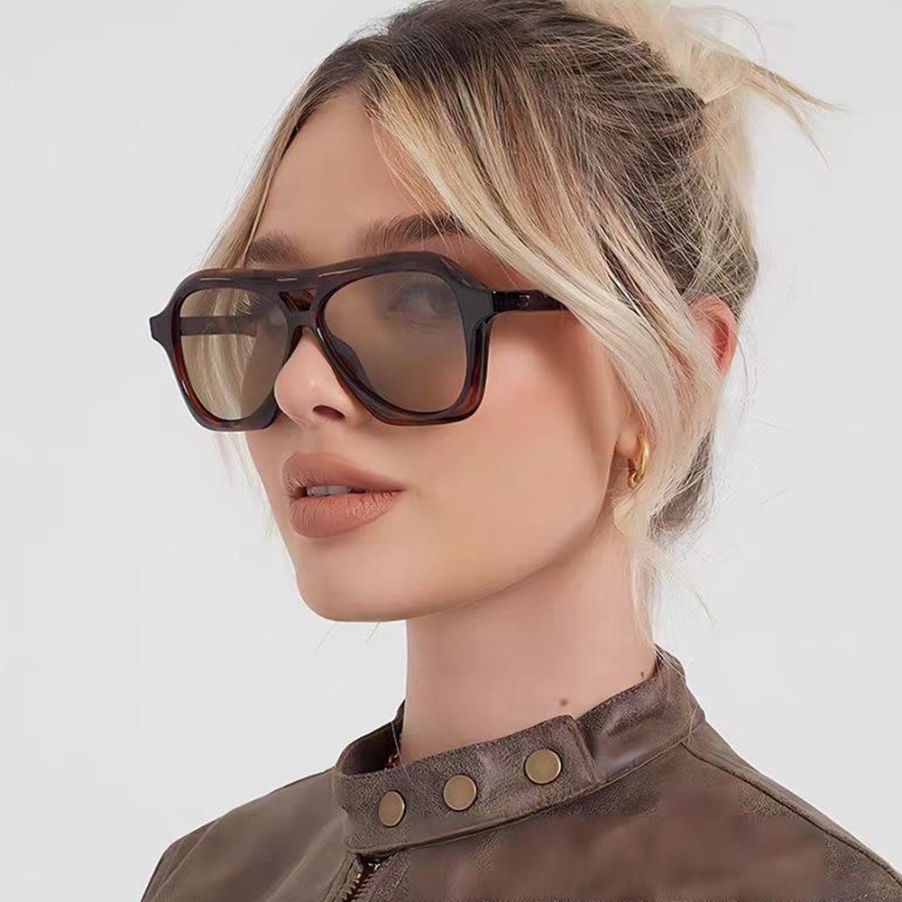 Retro Fashion Pilot Punk Sunglasses Women Men Beach Sun Glasses Brand Designer Shades Eyewear UV400