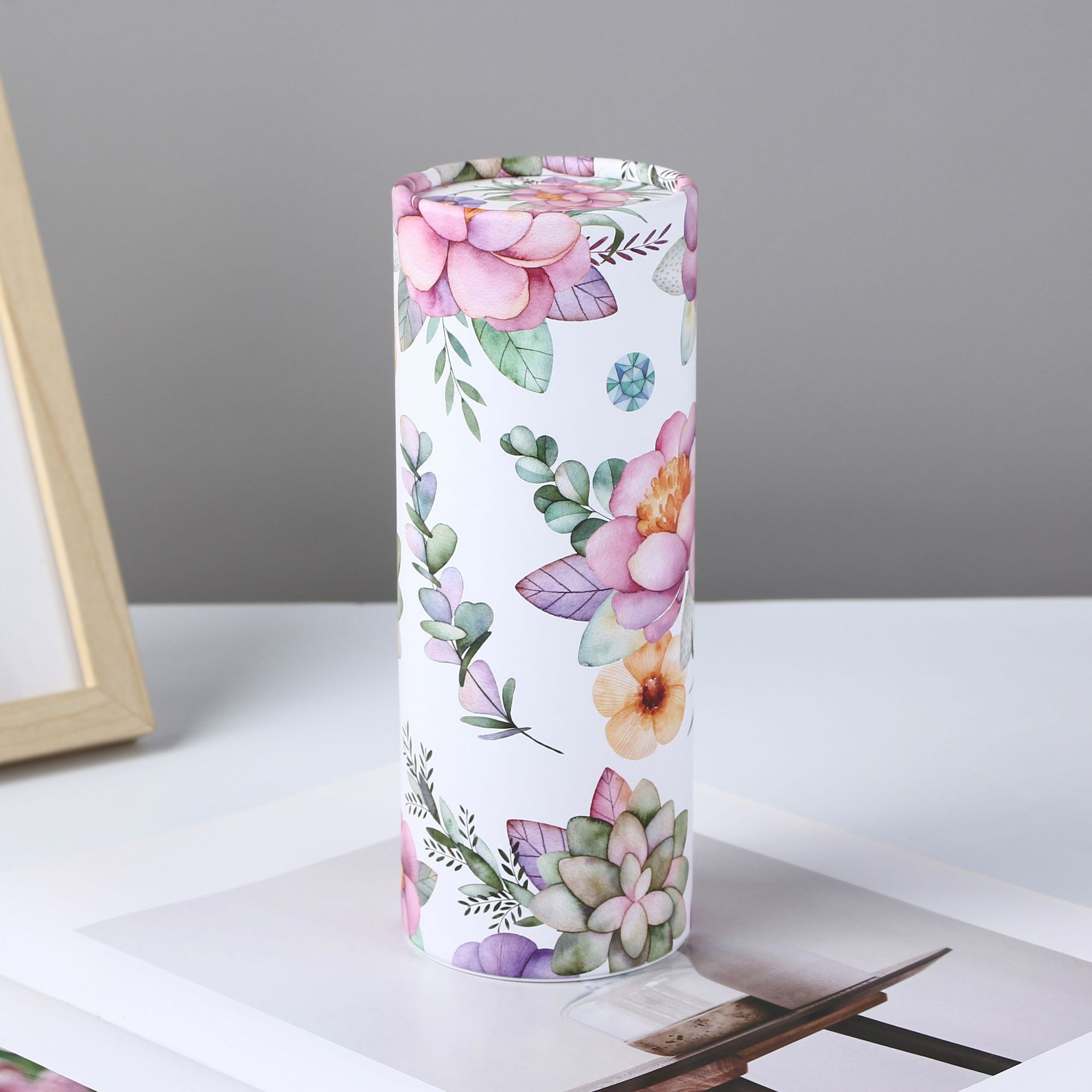 1Roll/2Rolls Flower Patterned Cylindrical Tissue, Napkins, Handkerchiefs, Travel Tissue Holders Suitable for Cars and Homes