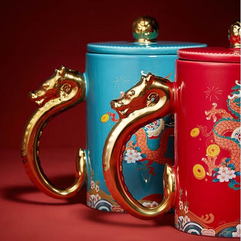 Tassen für Hochzeits-Paare im chinesischen Stil mit Deckeln für das Jahr des Drachen