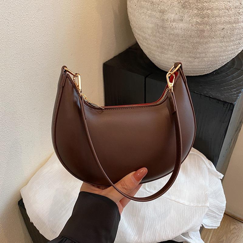 Sommer neue Mode Schultertasche einfache Halbmondtasche Nische Pendlertasche Achsel personalisierte Damentasche