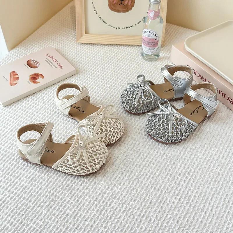 2025 Children Princess Sandals for Girls Summer New Fashion Korean Style Soft Bottom Anti-slippery Versatile Cut-outs Beach Shoe