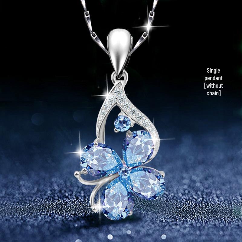 

Ожерелье с подвеской в виде клевера из каплевидного топаза цвета морской волны