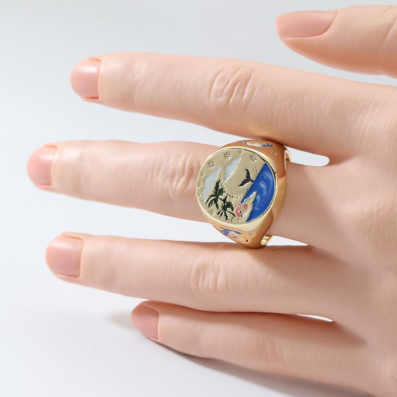 Vintage Hand Carved Beach Pattern Women's Ring Gold Color Metal Geometry Daily Wear Party Jewelry Anniversary Gift
