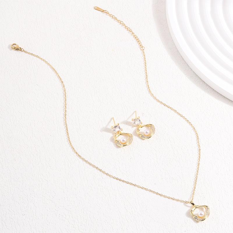 Titanium Steel French Circle Necklace Women'S High-End Personalized Versatile Micro-Inlaid Zircon Pearl Jewelry Set