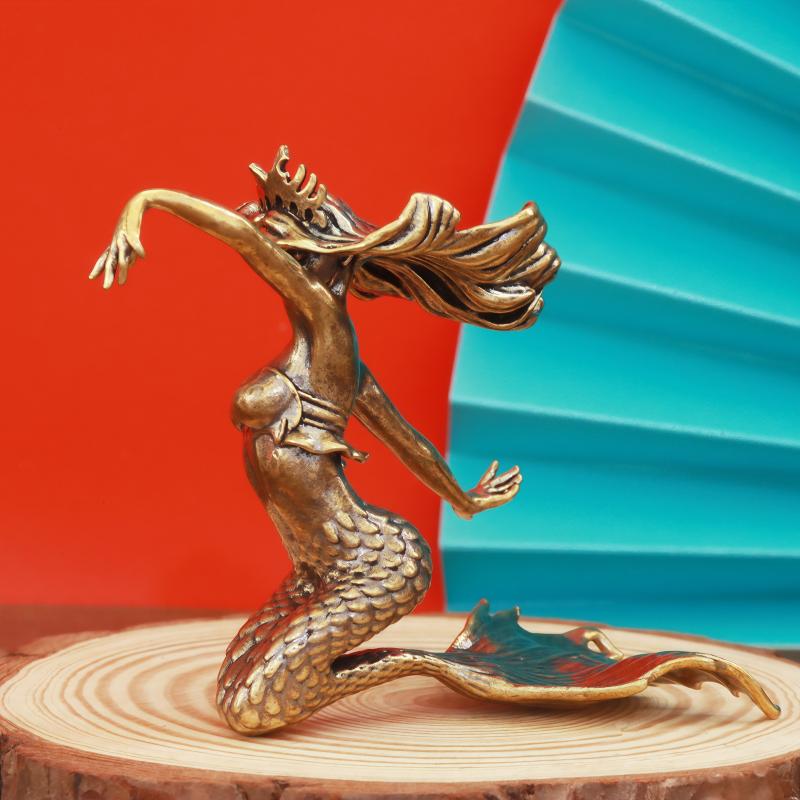 

Brass Mermaid Figurine - Retro Miniature Statue for Desk & Shelf - Durable Metal Craft for Nautical Themed Decor мідний
