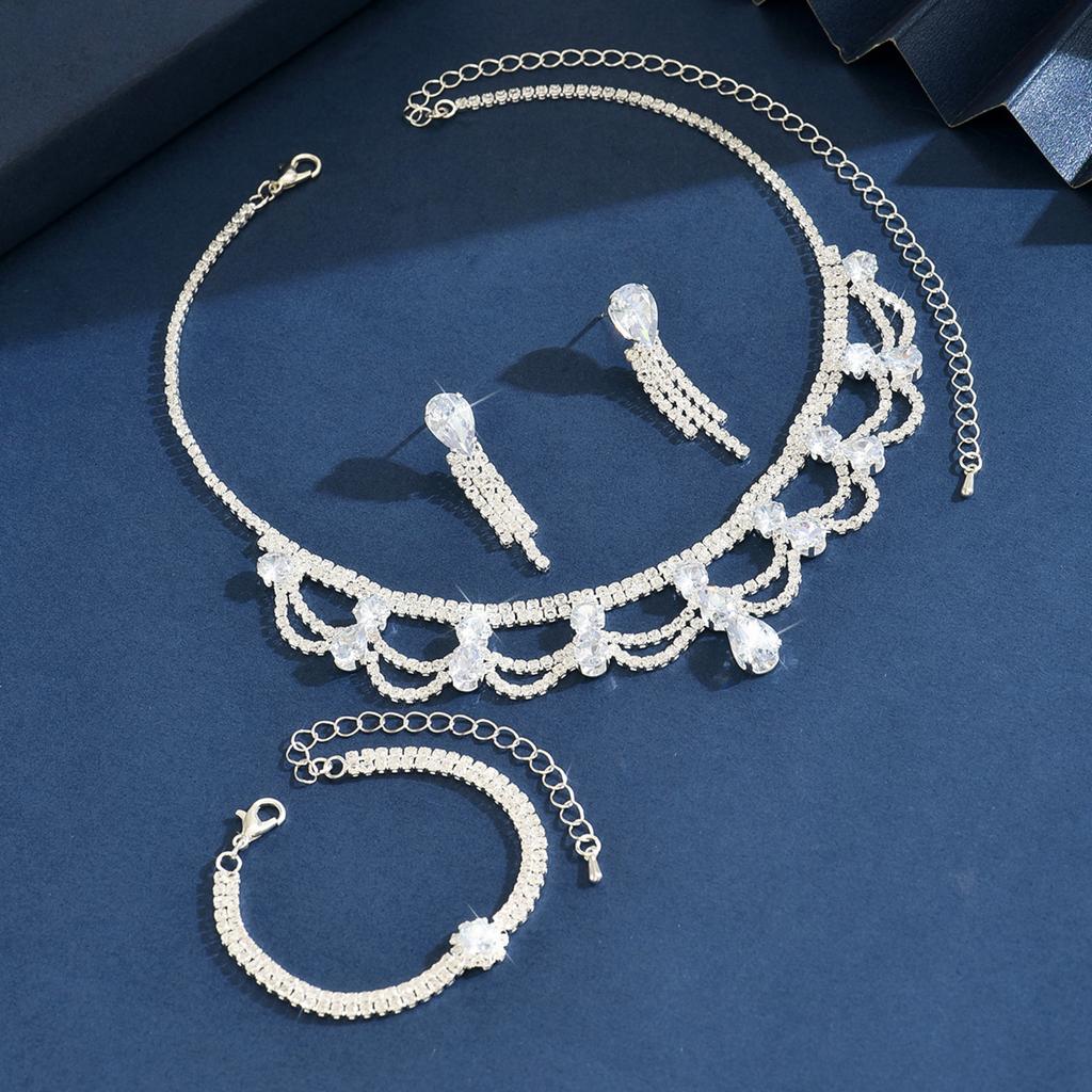 Luxurious temperament necklace, earrings, bracelet three piece set suitable for wedding, dance, party accessories