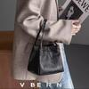 2025 Spring Summer New Lunch Box Bag Handbag Small Square Bag Vegetable Basket Bag Export Cross-Border Women's Bag Silver Shiny Leather Bag