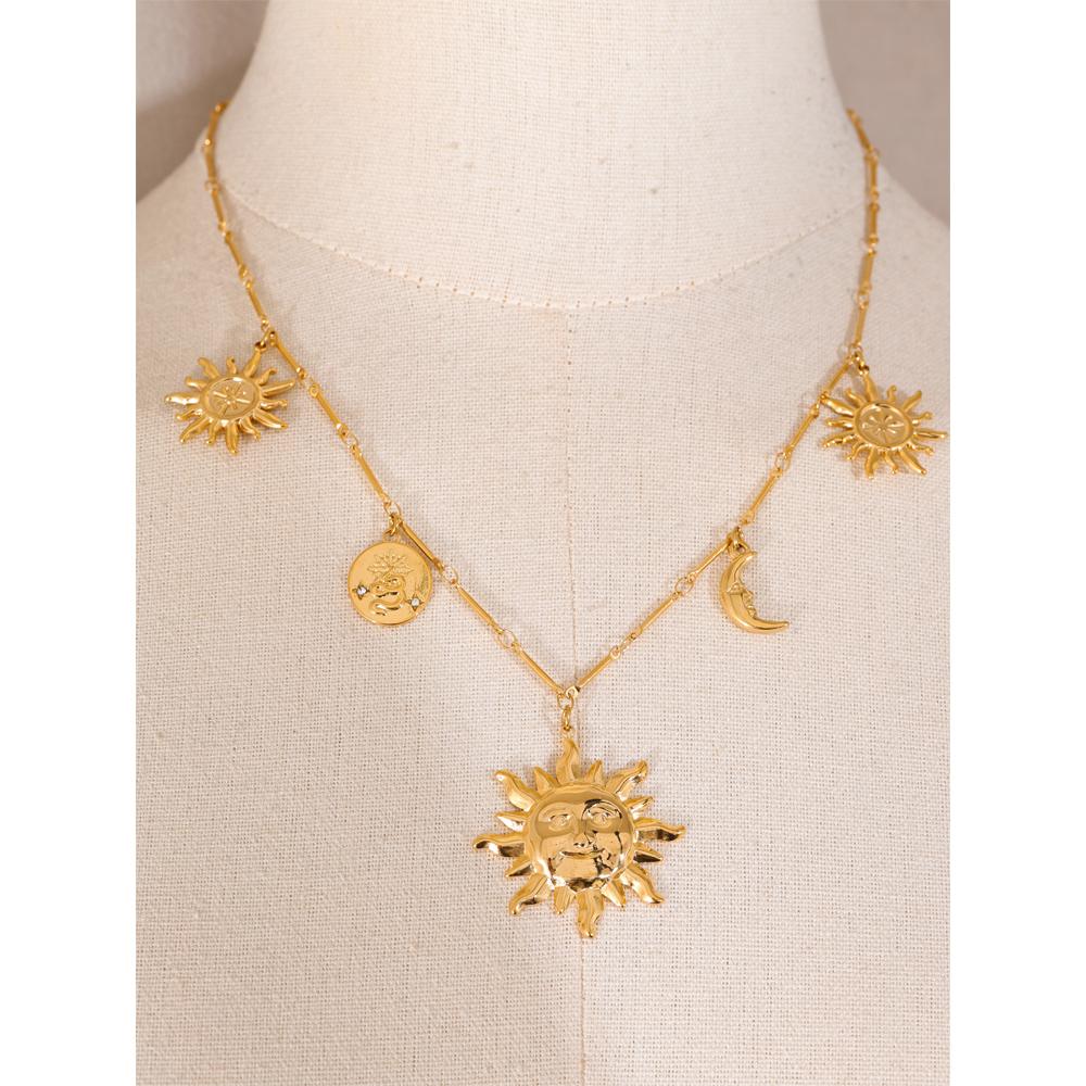 JINYOU 196 Summer Fine Chain Necklace Accessories 18K PVD Gold Plated Stainless Steel Sun Moon Pendant Necklace Jewelry