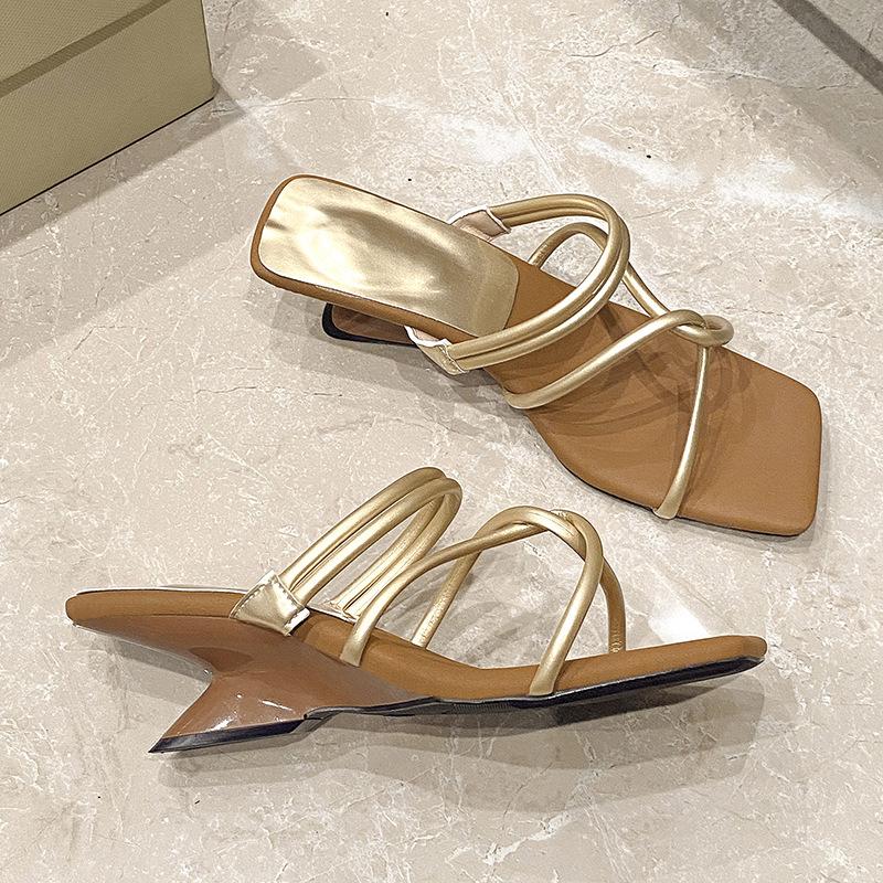 French Thin-band Roman Sandals for Women's Summer 2025 New Fashion Wedge Heel High-heeled Flip-flops for Women To Wear Outside