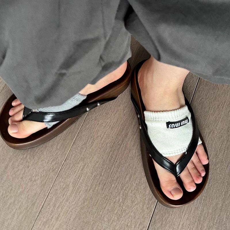 Fashion Women's Platform Slippers 2025 Summer New Japanese Retro Wood Grain Slippers Fashion Thick Sole Clip Toe Sandals Flip Flops